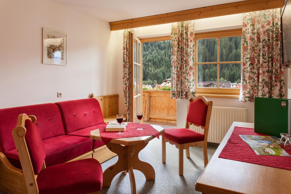 Hotel Garni Hanslerhof " Urlaub Am Bauernhof " Герлос Экстерьер фото